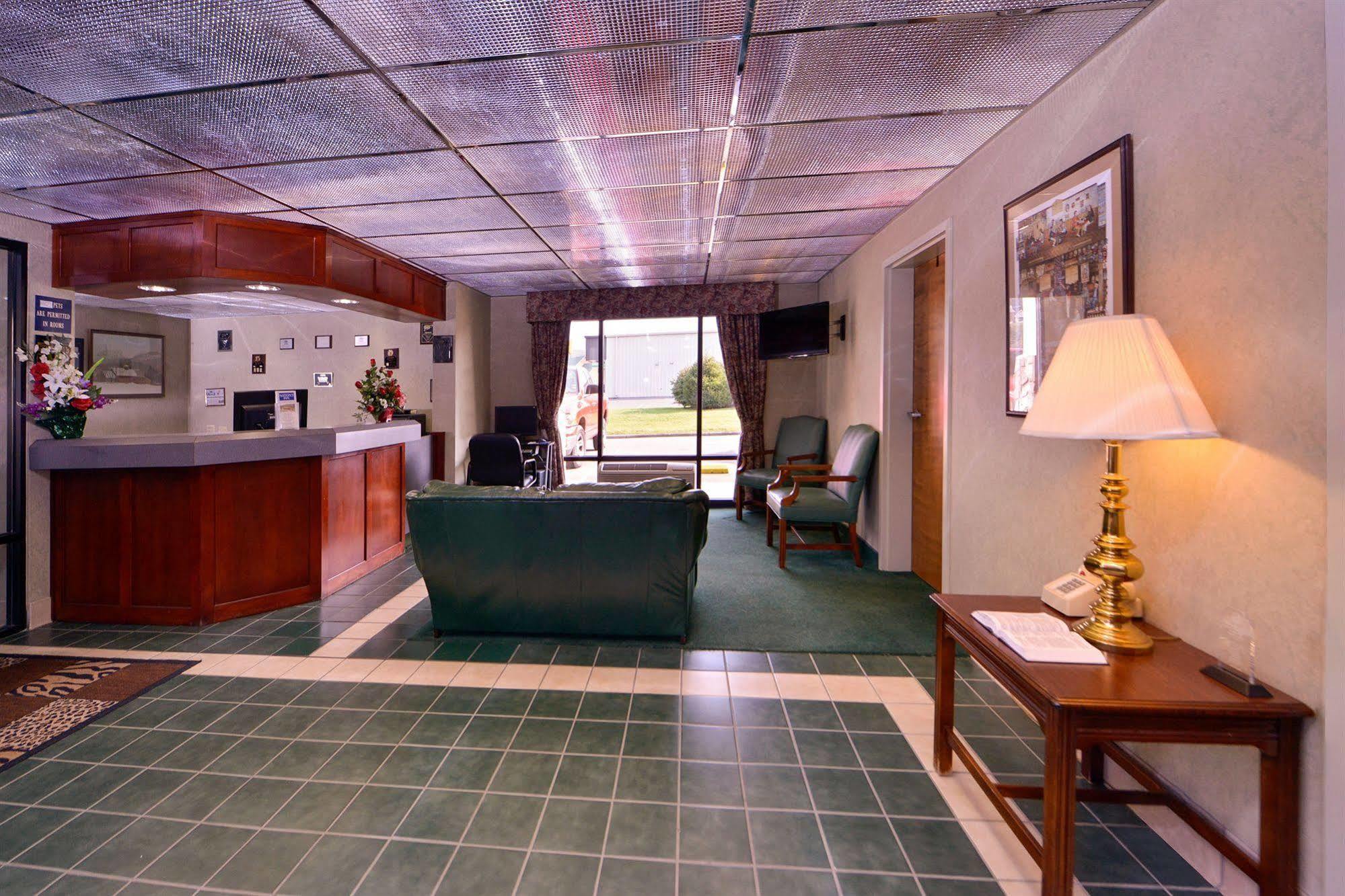 Nations Inn - West Jefferson Kültér fotó